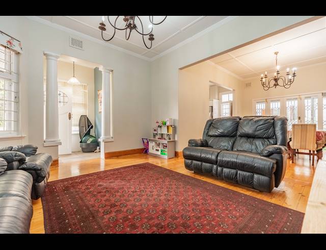 3 BEDROOM HOUSE FOR SALE IN MORNINGSIDE